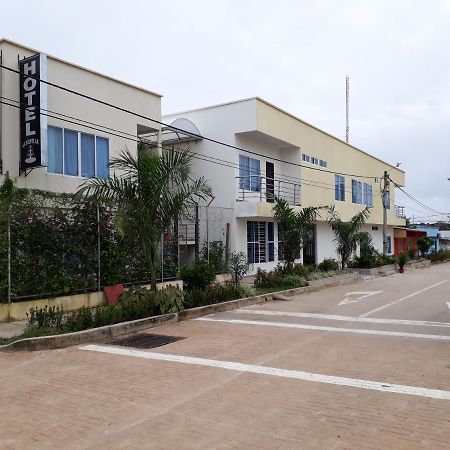 Hotel La Fuente J.N La Macarena Zewnętrze zdjęcie
