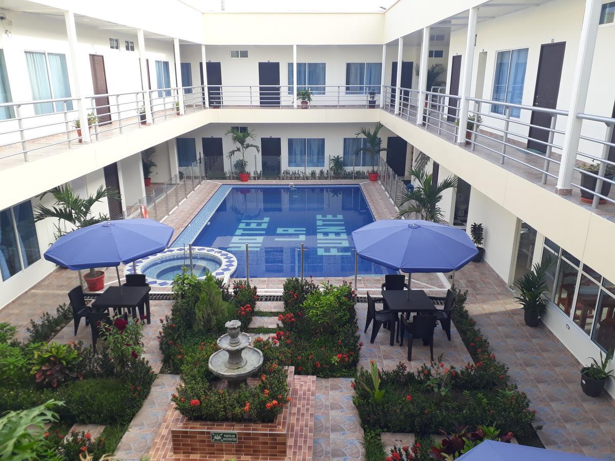 Hotel La Fuente J.N La Macarena Zewnętrze zdjęcie